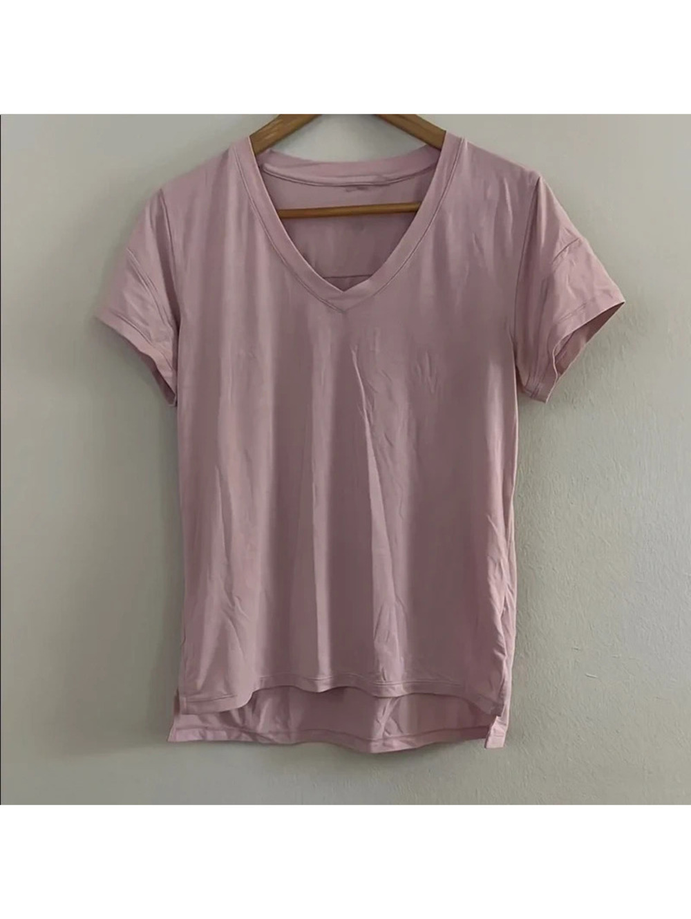 Zella Soft Pink Mauve V-Neck Short Sleeve Tee - Small [BA200]